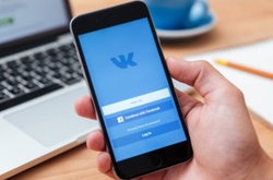 Сайт Адміністрації президента досі пропонує поділитися інформацією у «ВКонтакте»