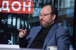 Російський політолог Станіслав Бєлковський