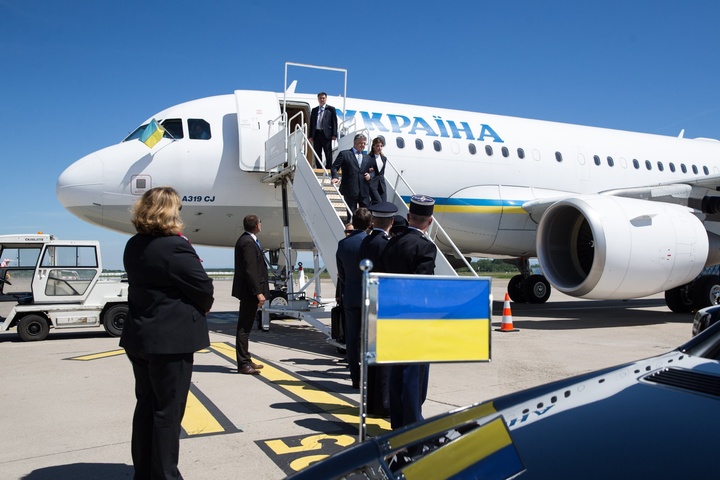 Порошенко прибув у Страсбург на підписання безвізу для України