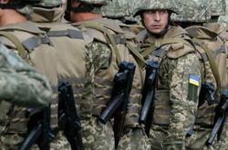 Стало відомо, скільки контрактників цього року вступили до Збройних сил 