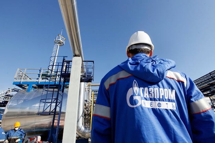 «Газпром» почав виводити гроші з України