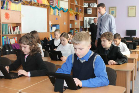 В школах з'явиться онлайн-курс «Лайфхаки з української мови»