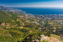  Вид на Ялту 