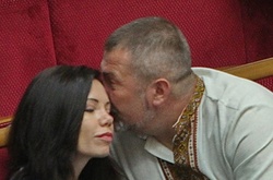 Ходят слухи, что у Юрия Березы и Виктории Сюмар роман