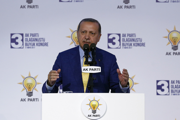 Ердоган знову очолив правлячу партію в Туреччині