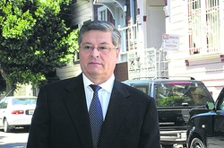 США обіцяють віддати Україні більшу частину коштів Лазаренка