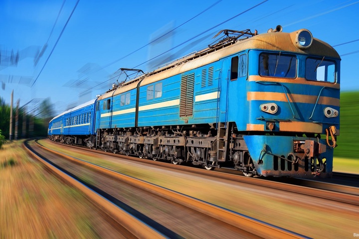 Французи допоможуть Україні змінити систему ширини колії на поїздах 