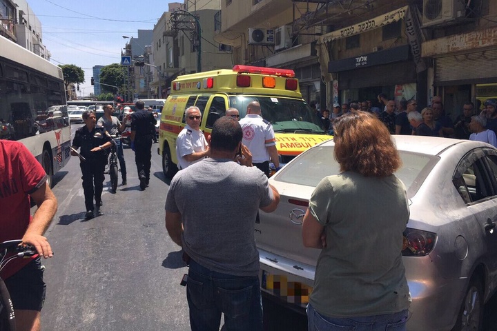 У Тель-Авіві авто в'їхало в натовп під час візиту Трампа