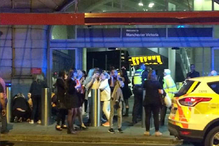 Вибух на стадіоні Манчестера: 20 людей загинули, ще 100 постраждали