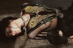 Известная голливудская актриса снялась топлес для обложки глянца