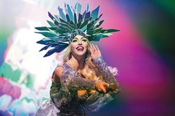 Оля Полякова стала ведущей шоу «Зоряні яйця»