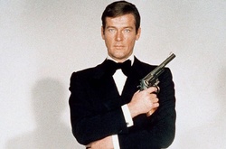 Умер Роджер Мур, сыгравший Джеймса Бонда