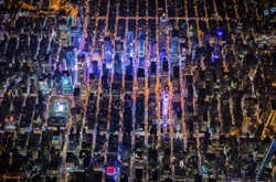 Фотограф показал ночной Нью-Йорк с 2-километровой высоты