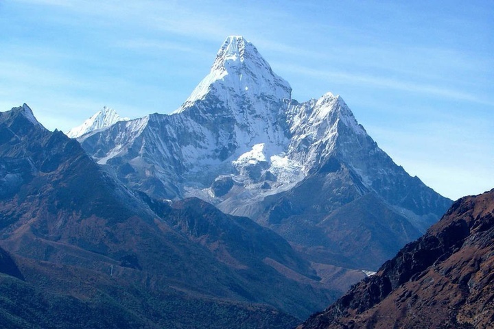 На Евересті знайдено тіла чотирьох альпіністів