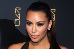 «Мы этого не забудем»: Ким Кардашьян жестко раскритиковали за пост о теракте в Манчестере