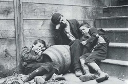  Нищета и трущобы Нью-Йорка в объективе фотографа-иммигранта