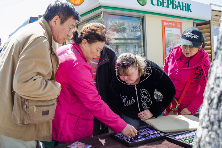 Як китайські туристи захоплюють Іркутську область Росії