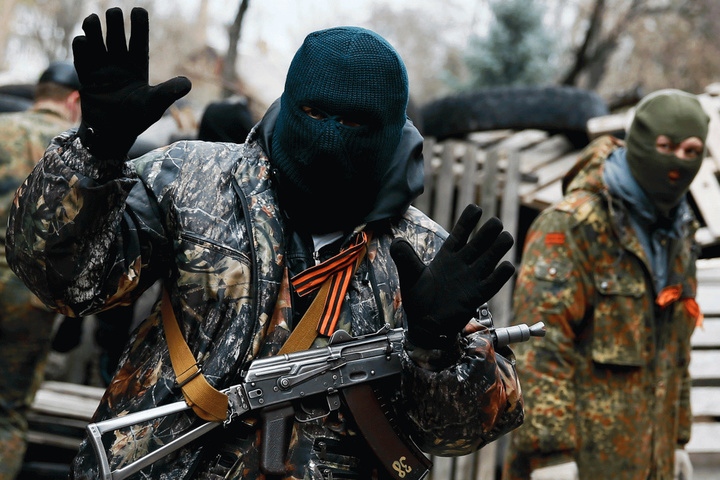 У бойовиків на Донбасі «їде дах»: терорист розстріляв групу мирних жителів