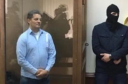 Лист Сущенка доставлено до президента Франції, — адвокат