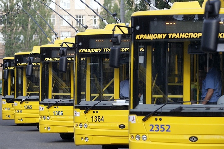 На День Києва громадський транспорт буде працювати за спеціальним графіком