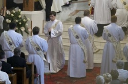 Син прем'єр-міністра Польщі провів своє перше богослужіння в якості священика