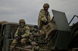  Українські військові на Донбасі 