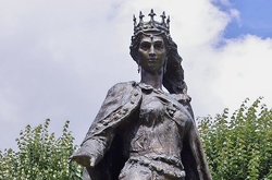 Пам'ятник королеві Анні Ярославні