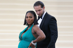 Серена Уильямс и Алексис Оганян