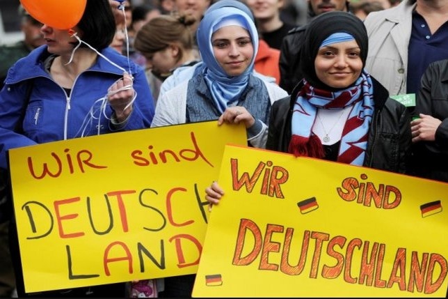 Німеччина призупиняє депортацію афганців