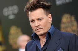 Джонни Депп стал банкротом из-за родной сестры