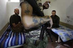 Російські терористи на Донбасі викрадають людей задля викупу - розвідка