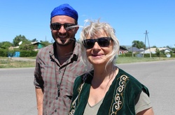 В Казахстані у степу врятували швейцарських туристів