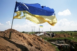 На Донбасі загинув український військовий, ще трьох поранено 