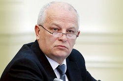 Кубів при окладі в 11,6 тис. грн отримав за травень 35 тисяч