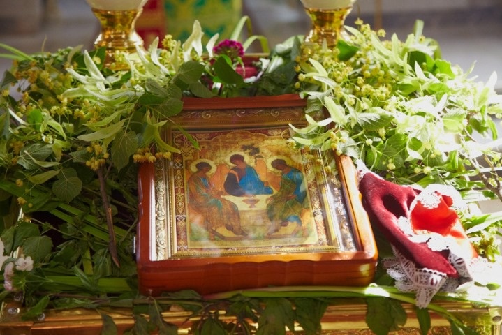 Православні святкують Трійцю