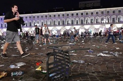 Кількість постраждалих у тисняві в Турині зросла до 1000 людей