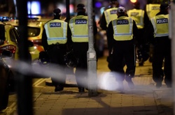 Британські партії знову призупинили виборчу кампанію через теракт