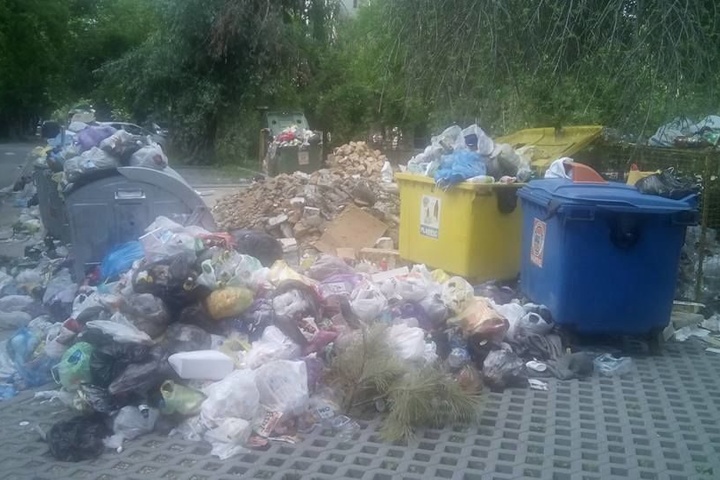 У Кишиневі шукають, куди вивезти сміття з міста