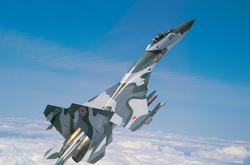  Російський Су-27 
