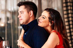 В сети появилось первое фото Седоковой с ее женихом