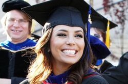 Ева Лонгория стала доктором наук