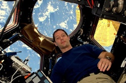 Французский астронавт показал фантастические снимки из космоса