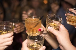 На Одещині підлітки впали в алкогольну кому після святкування випускного