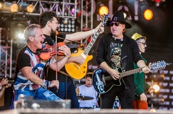 «Музыкальный геноцид»: фронтмен «Крематория» отреагировал на попадание в «чистилище» «Миротворца»