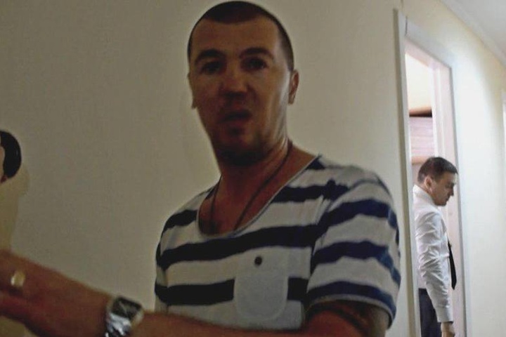 Поліція затримала боксера, який у Миколаївській облраді допомагав бити депутата