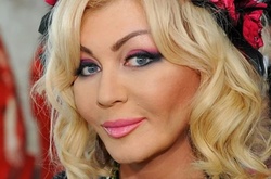 Полиция, драки и Ирина Билык: украинская певица спела на открытии нового ресторана в Одессе