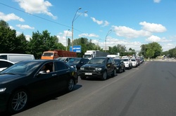 У Києві в районі шляхопроводу на Одеській площі утворилися затори