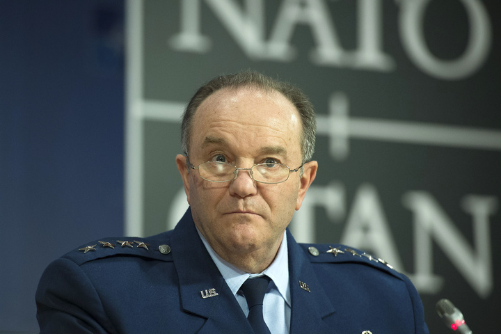 Екс-головнокомандувач НАТО: Не думаю, що Мінські домовленості працюють