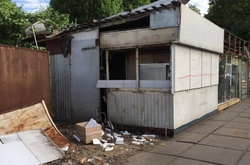 На Подолі комунальники продовжують демонтаж МАФів