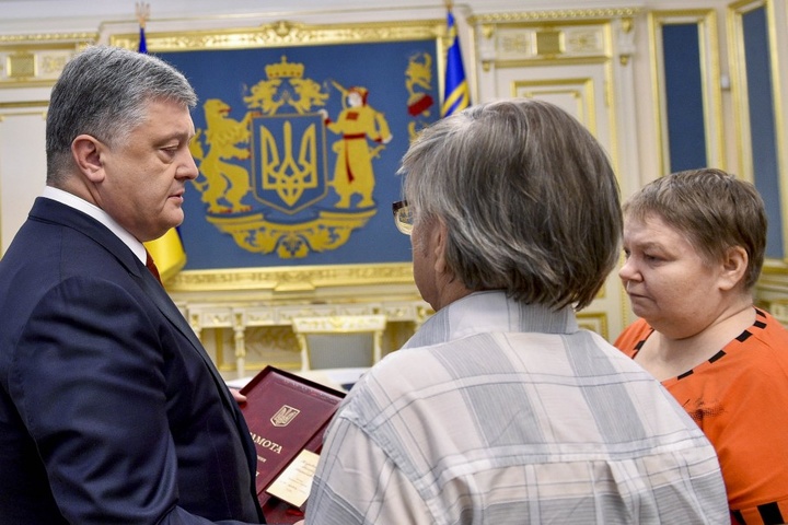 Порошенко присвоїв Жизневському звання Герой України посмертно